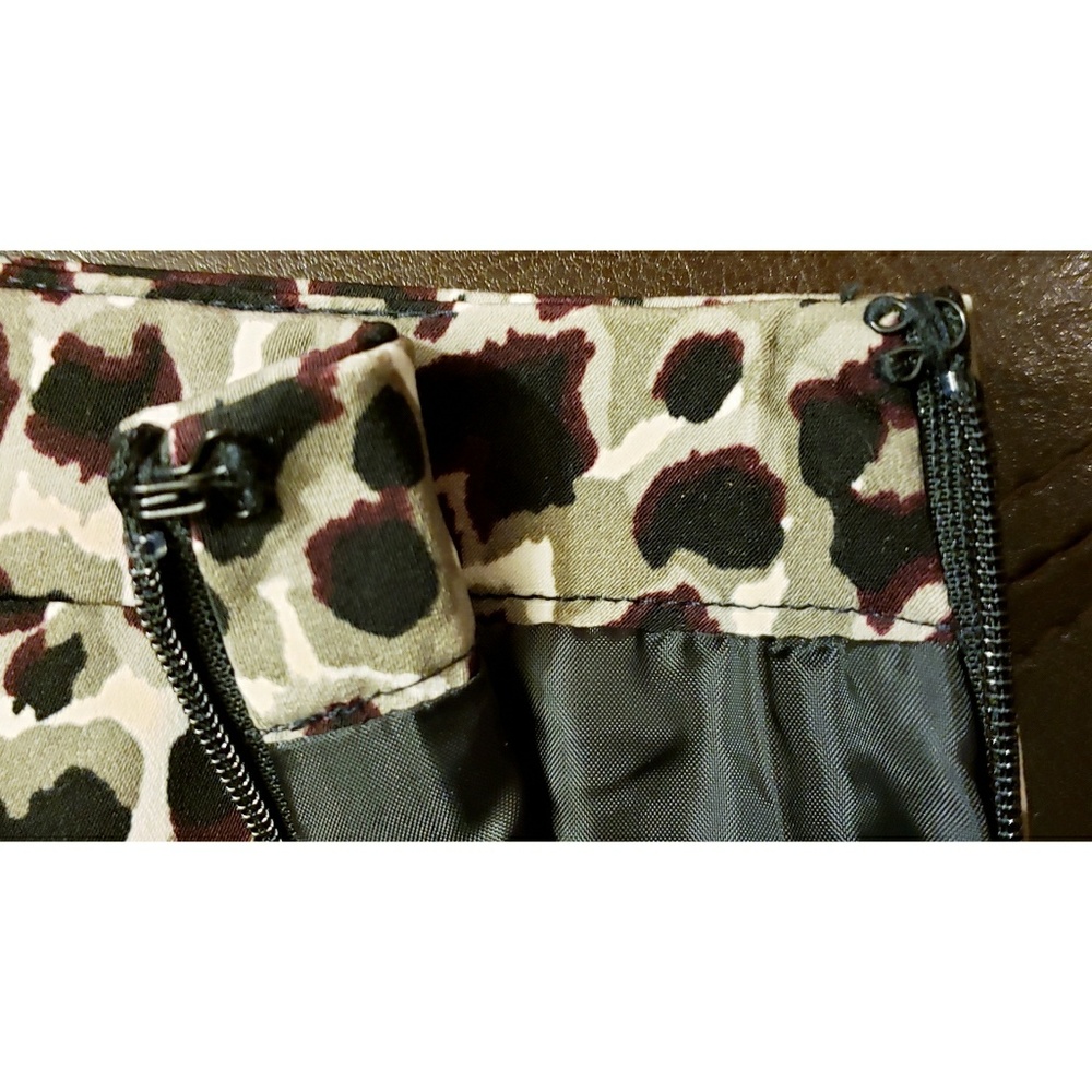 Ann Taylor Petite Leopard Print Skirt - Picture 4 of 8